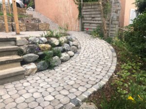 Referenzbild Pflasterarbeiten Gehweg