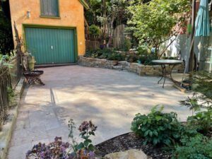 Referenzbild mit Garage