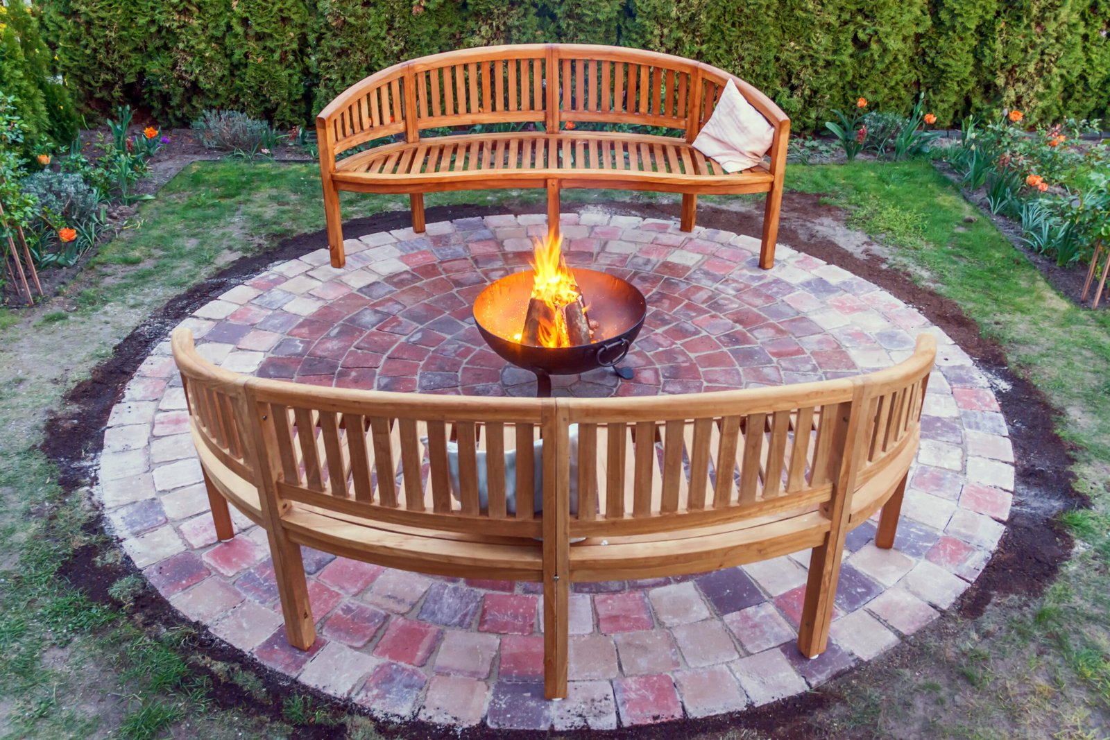 Feuerschale draußen